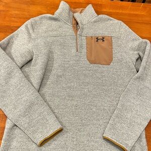 Under Armour pullover